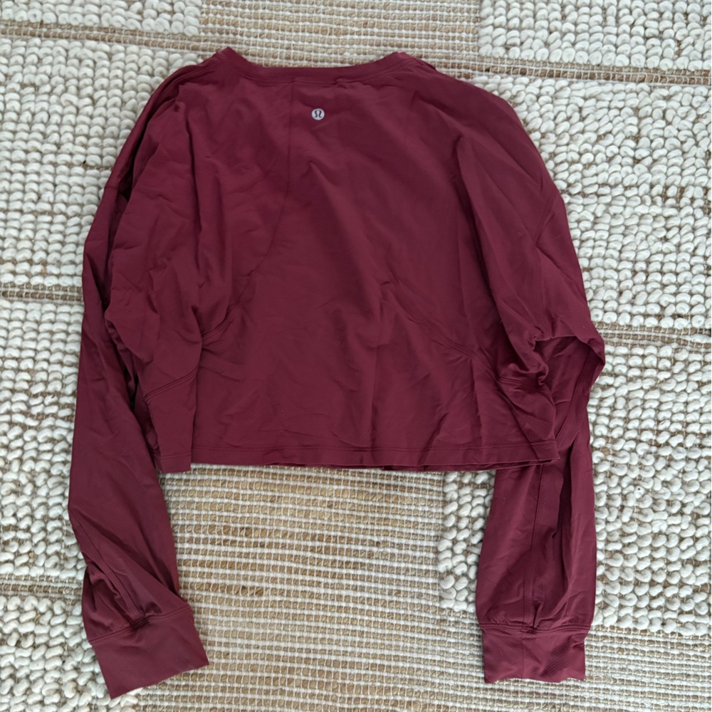 Lululemon cropped Longsleeve